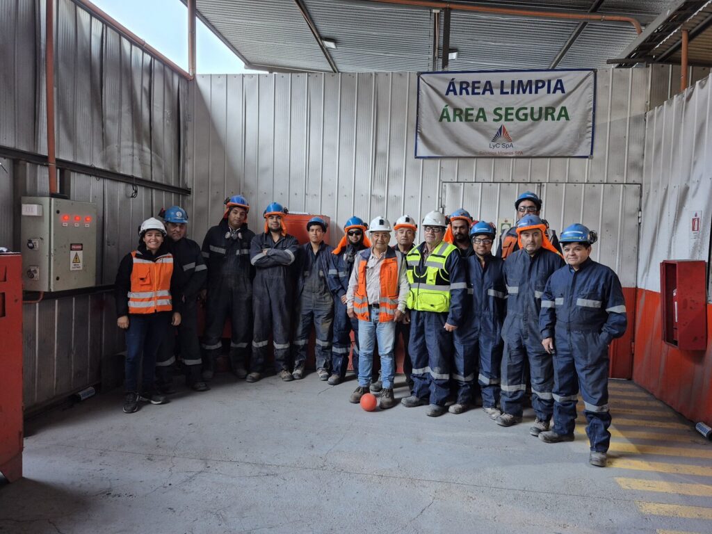 Equipo Lazcar - Área Limpia y Segura